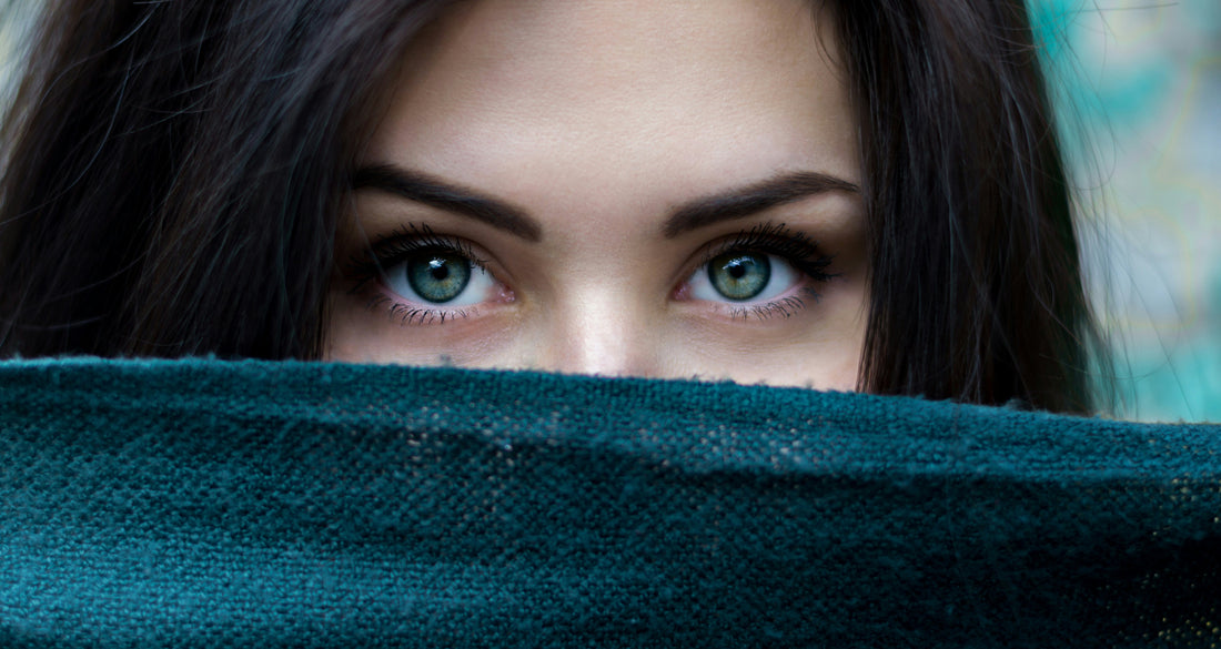 Can Coloured Lenses Make Your Eyes Look Bigger?