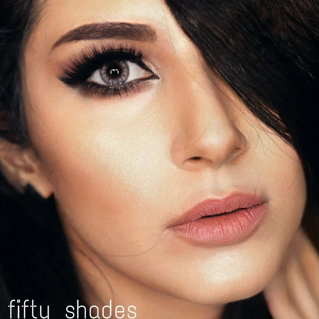 عدسات لاصقة ملونة من مجموعة Fifty Shades - صناعة بريطانية جذابة، جودة ممتازة، آمنة للارتداء لمدة 8 ساعات، تحتوي على 45% من الماء (زوج)