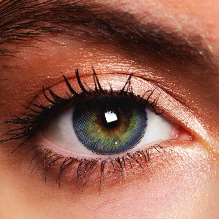 River Avon Colored Contact Lenses: Safe and Elegant Eye Color Change