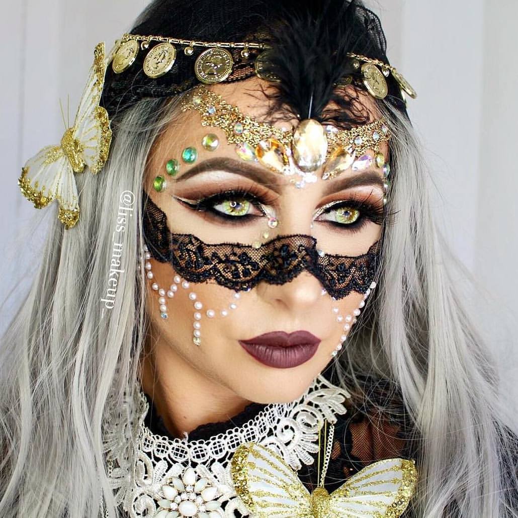 Windsor Jade Contact Lenses Regal Elegance with British Craftsmanship